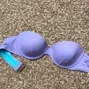 Victoria’s Secret bikini top